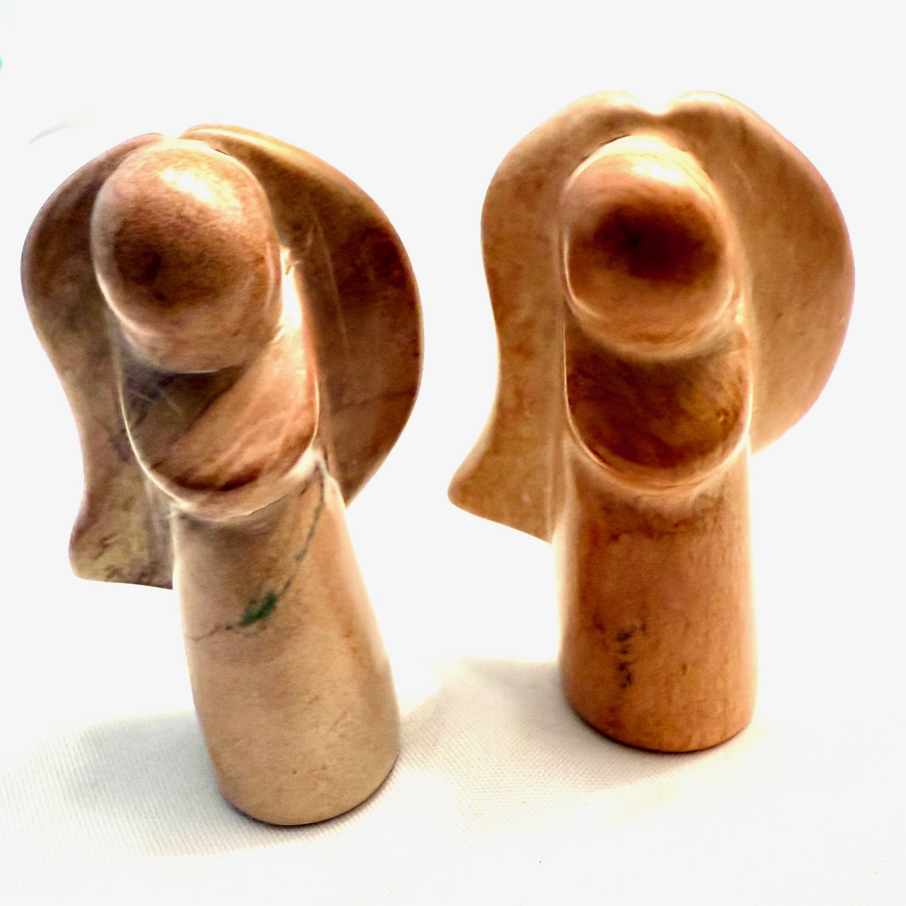 IMG_3172 Angels with folded arms