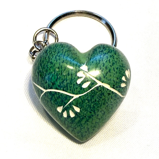 Key ring - Heart - Green IMG_4105