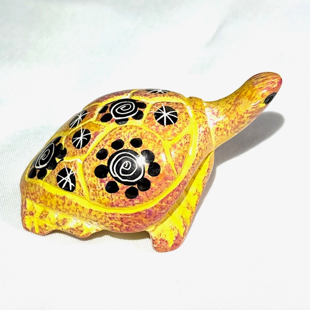 Large turtle - yellow - IMG_3925